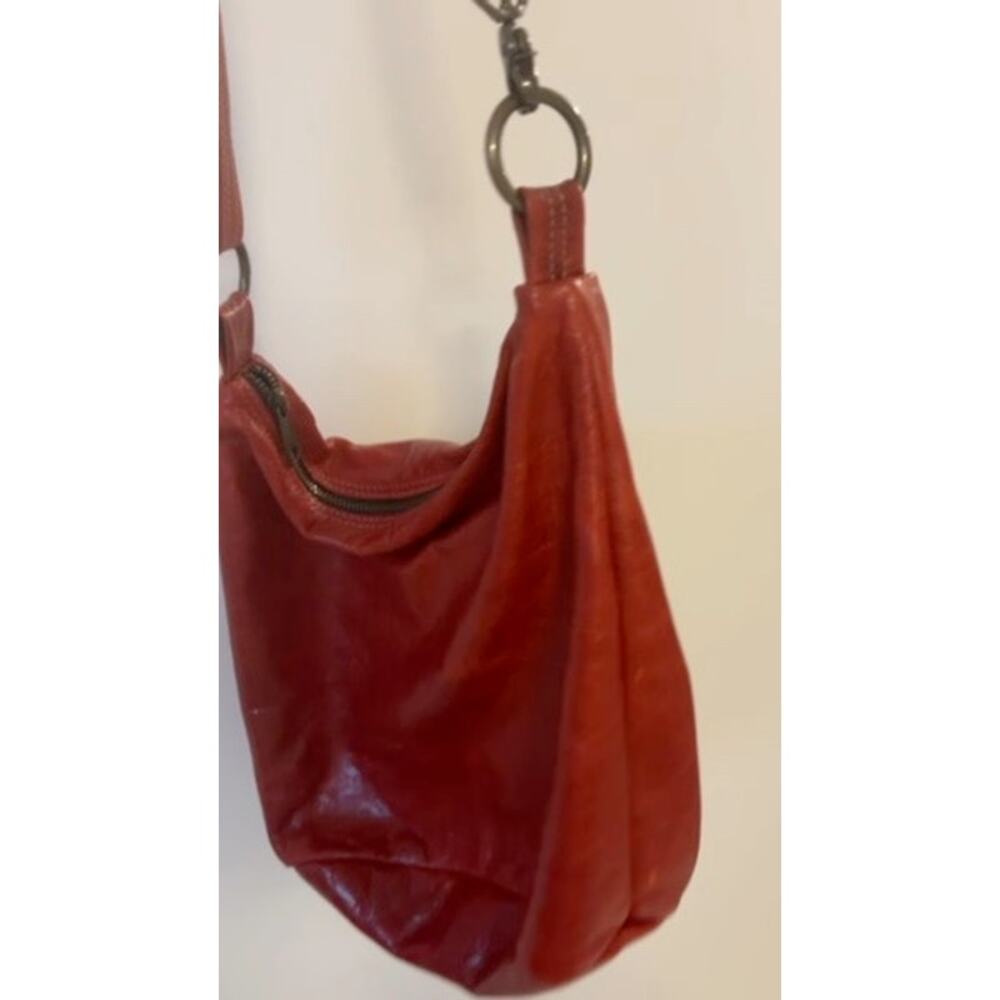 Kurier Red Leather Crossbody Bag Adjustable Strap Brass Hardware 12x11x6.5 - Picture 6 of 9
